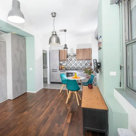 Apartment Torre Cantore - Terminal Msc Genoa
